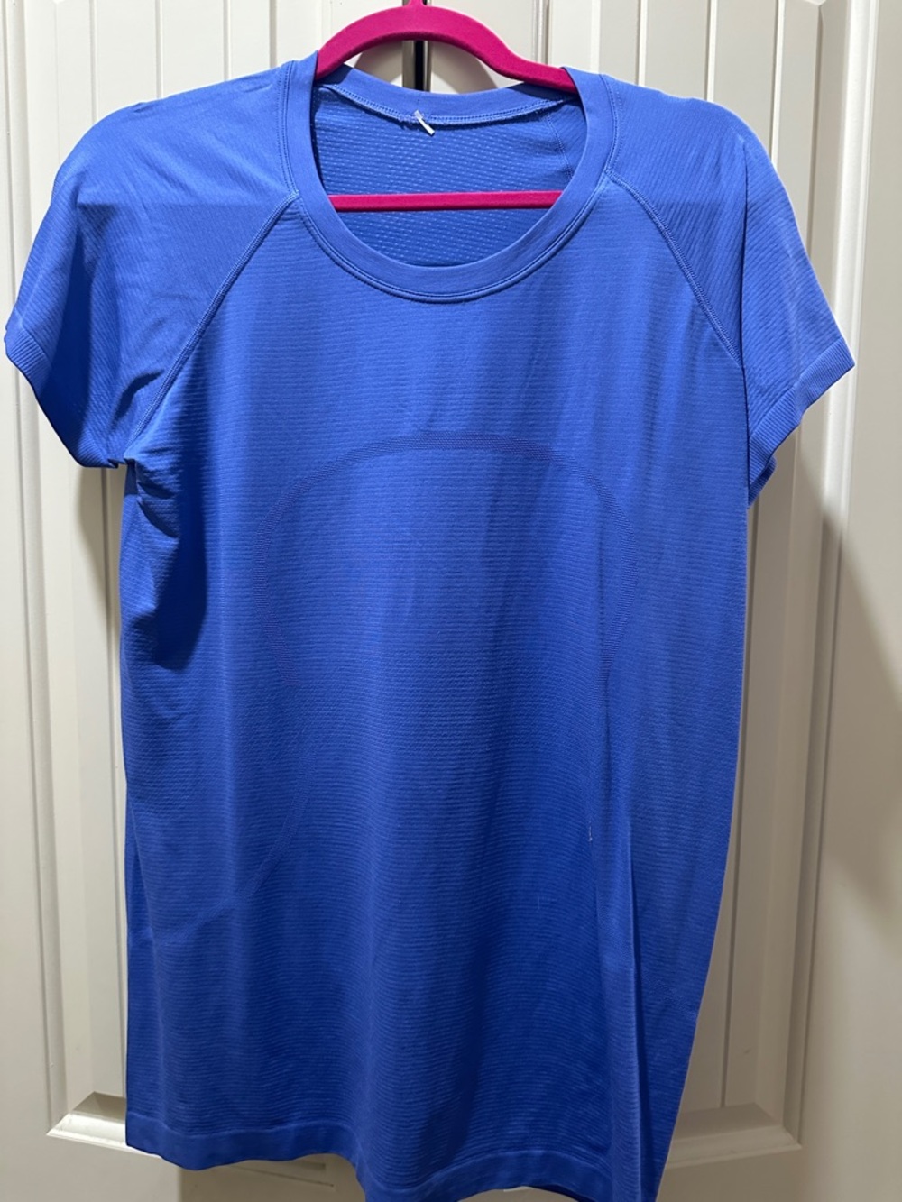 Women’s Blue Performance Crew Neck Shirt